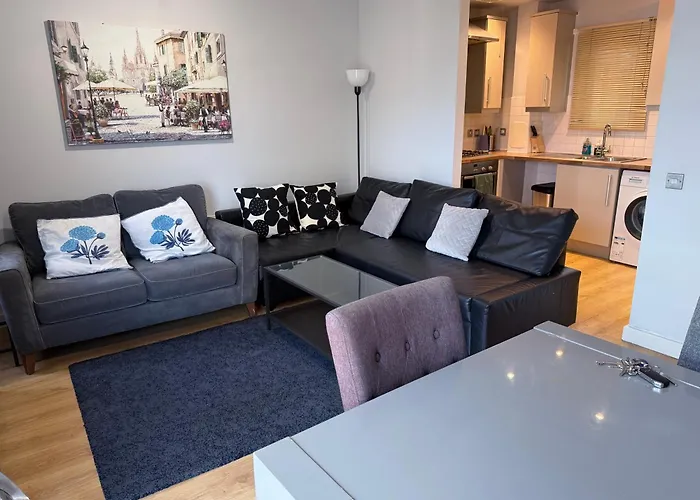 London Luxury Holiday Home B